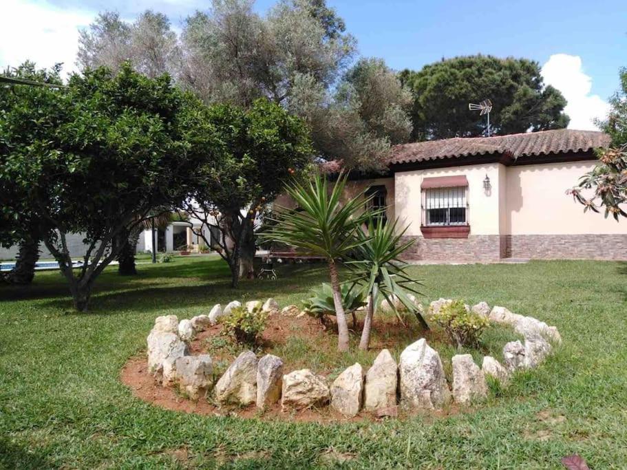 Chalet En La Barrosa, Piscina+Bbq+Grifo De Cerveza Chiclana de la Frontera Ngoại thất bức ảnh